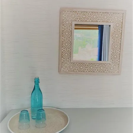 ベッド・アンド・ブレックファスト Le Cocon *